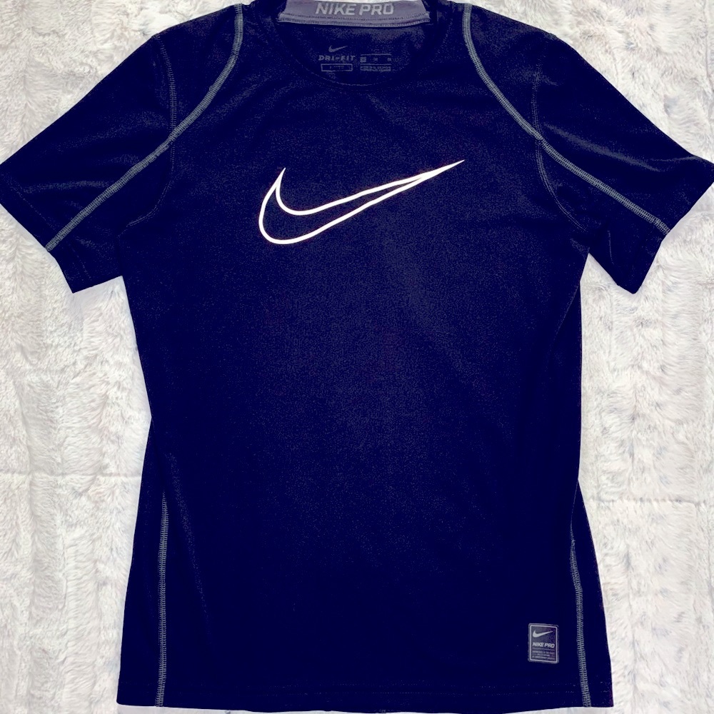 Youth Nike Pro Sports Shirt- Size XL